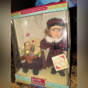 🌸 Classic Treasures Bisque Porcelain Doll Garden Cart Scene Collectible